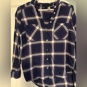 Divided plaid long sleeve shirt med